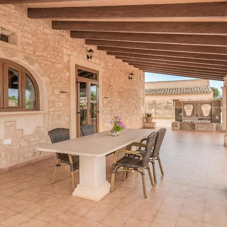 Camp De Sitjar Sa Punta Holiday home *